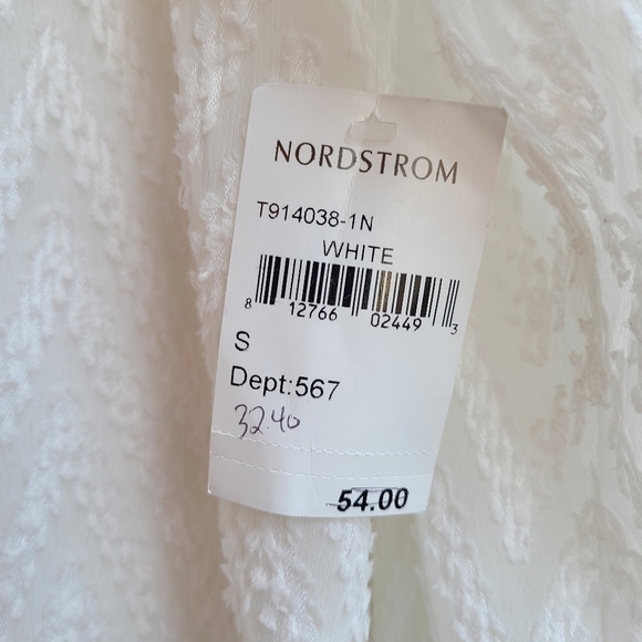 NWT Peasant Top with Textured Fabric from Nordstrom's, Size Small - Picture 9 of 9